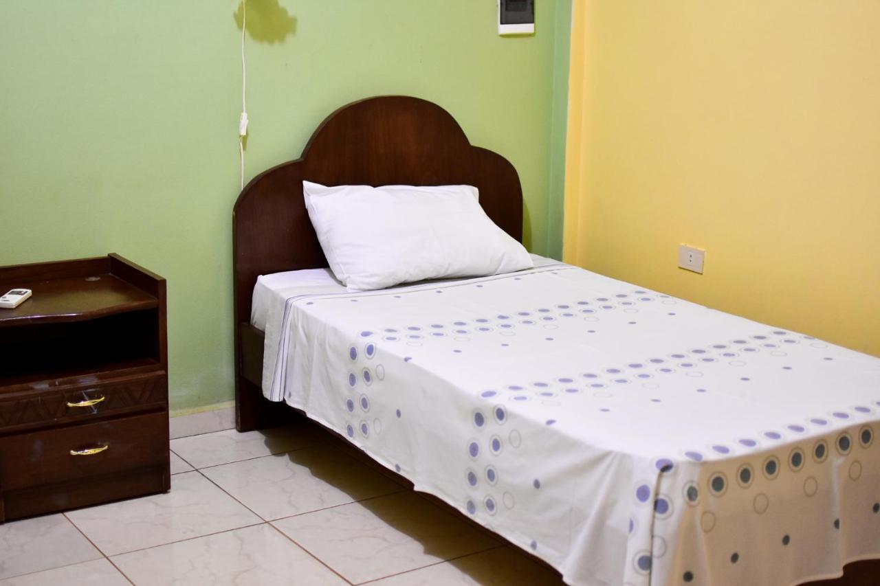 Palmas Park Hotel Y Restaurant Obligado Екстер'єр фото