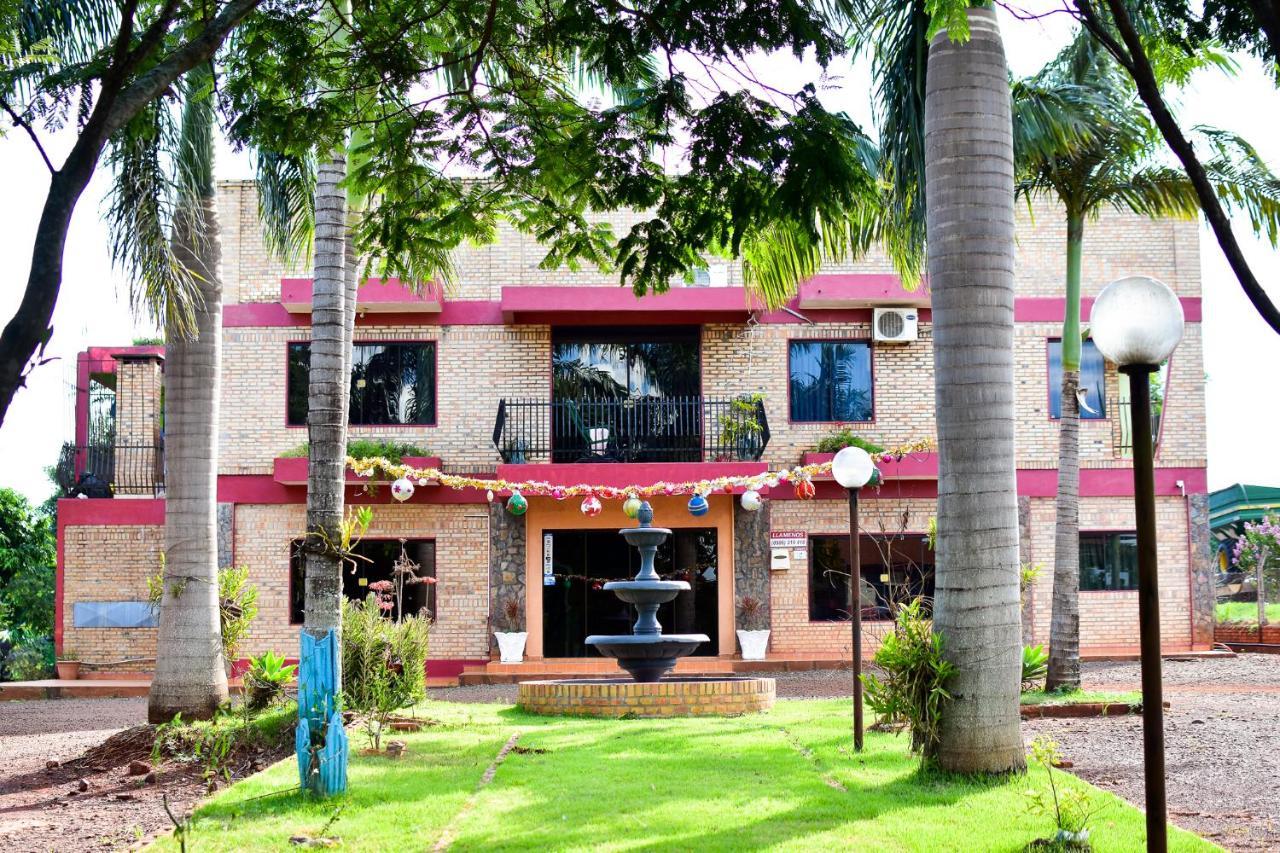 Palmas Park Hotel Y Restaurant Obligado Екстер'єр фото